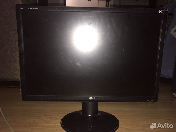 Монитор lg flatron w2234s