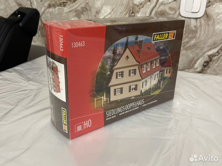 Модель коттеджа 1/87