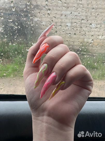 Наращивание ногтей