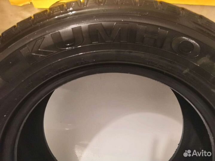 Kumho I'Zen KW31 215/60 R16 99R