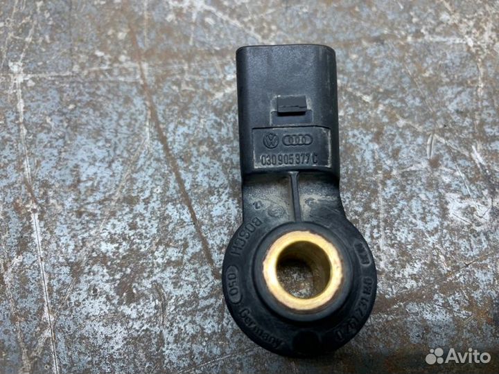 Датчик детонации Skoda Fabia универсал cgpa 2011