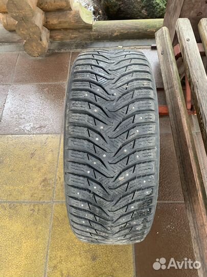 Kumho WinterCraft Ice WI31 235/55 R17