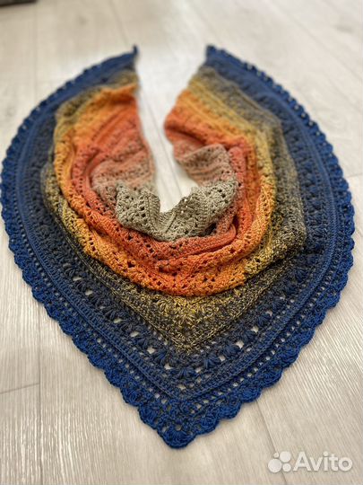 Платок шаль бактус