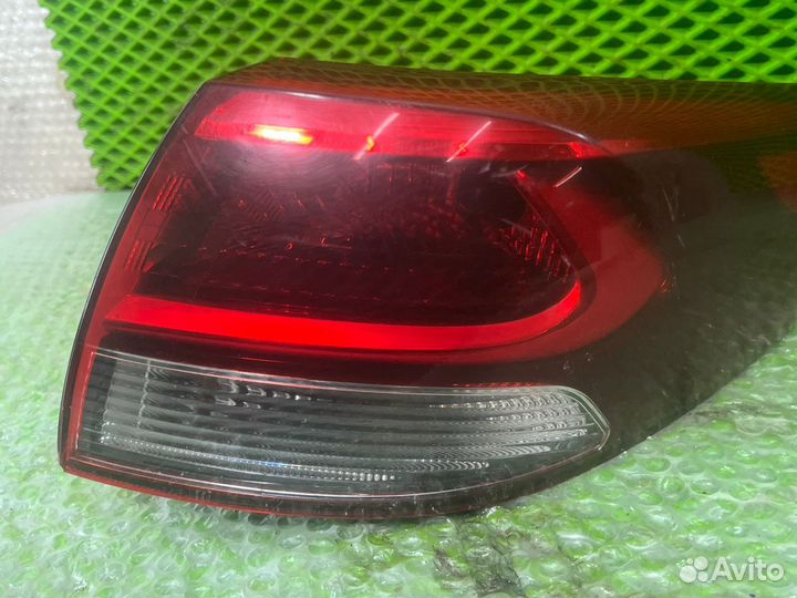Фонарь правый Kia Rio X-Line (с дефектом)