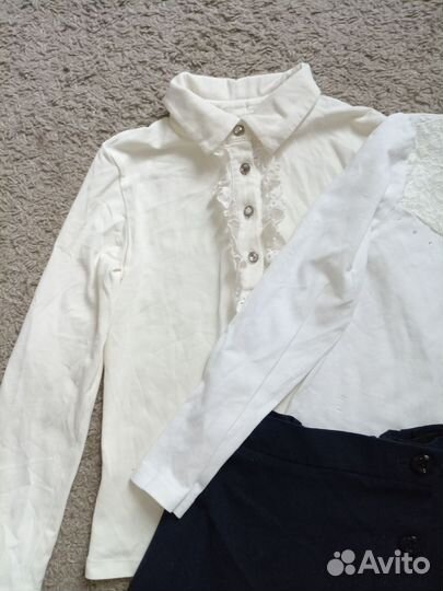 Две блузки и юбка