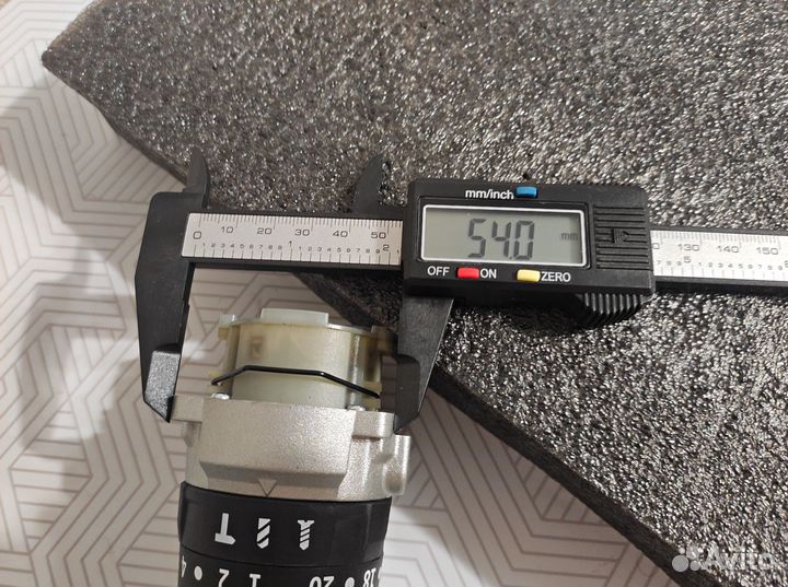 Редуктор с патроном для шуруповерта ледобура