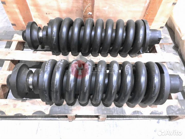 Натяжитель цепи Komatsu PC200-8M020Y-30-00650