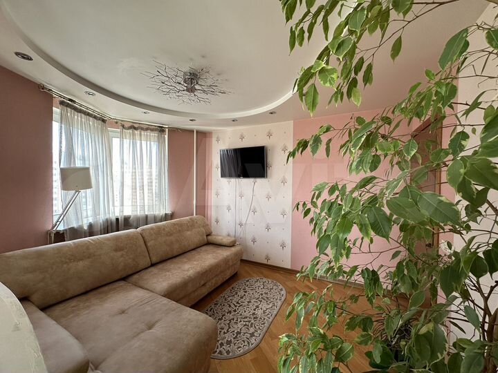 2-к. квартира, 59,9 м², 14/17 эт.