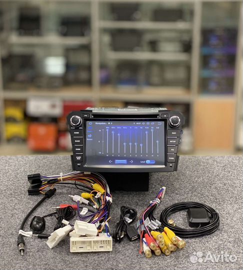Головное устройство на Hyundai i40 android 4-32