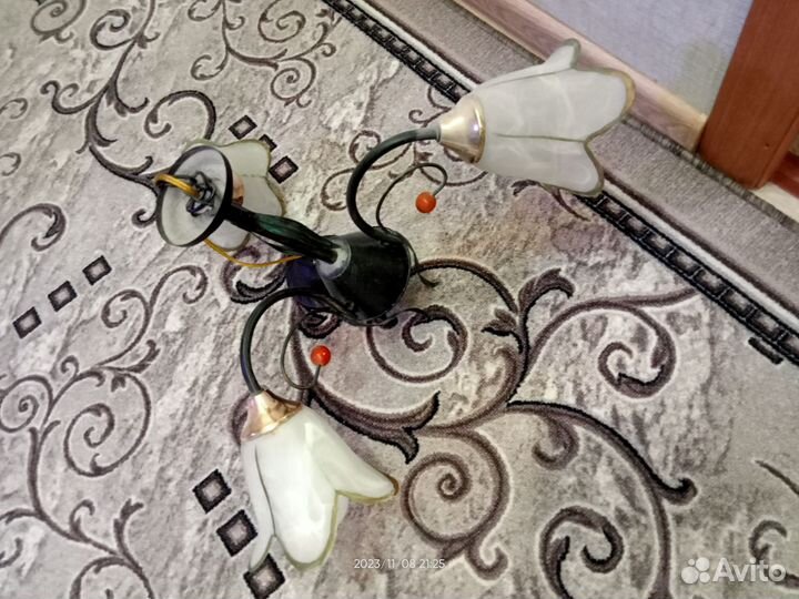 Люстра и бра