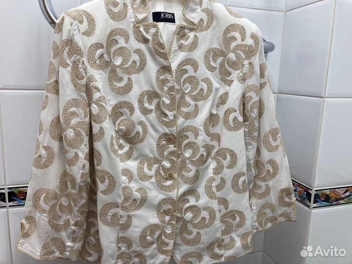 Пиджак женский