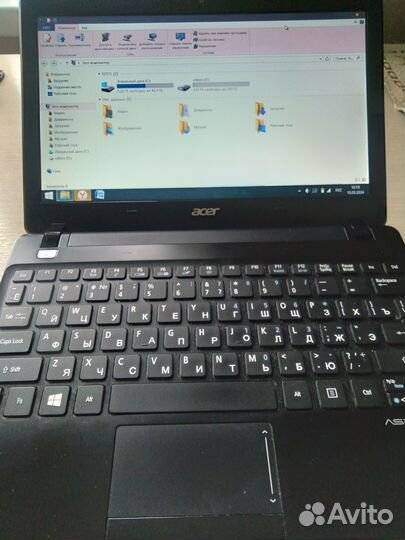 Продаю нетбук Acer Aspire One AO725-C6Skk