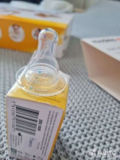 Молокоотсос medela электрический