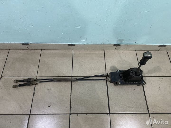 Кулиса Nissan tiida C11