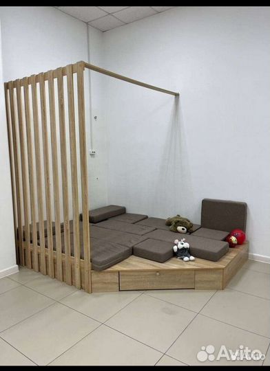 Продам языковую школу в центре города