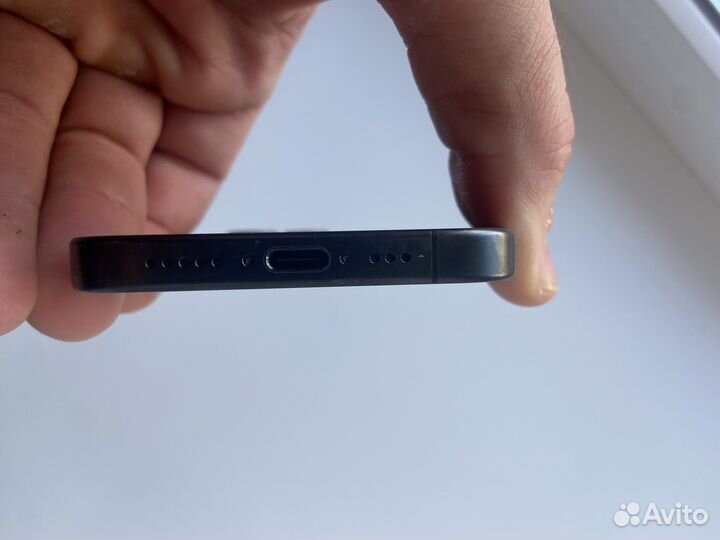 iPhone 15 Pro, 128 ГБ