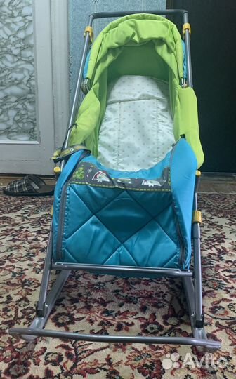 Прогулочная коляска