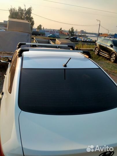 Багажник LUX City на гладкую крышу