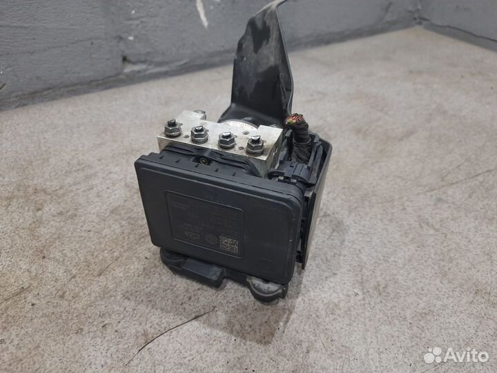 Блок ABS + ESP для Skoda Octavia A7 5Q0907379R