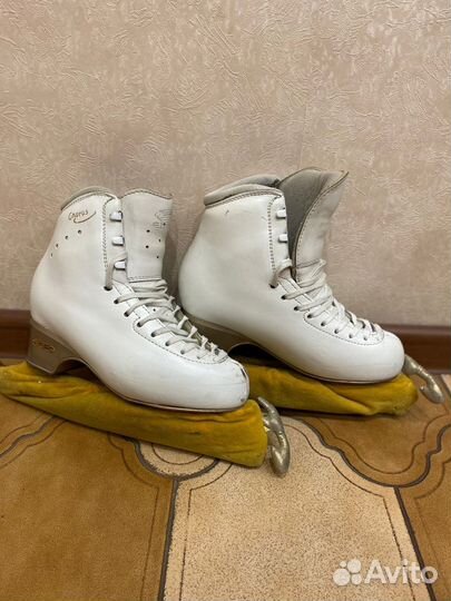 Коньки edea chorus 235 gold seal 8,75 (8 3/4)