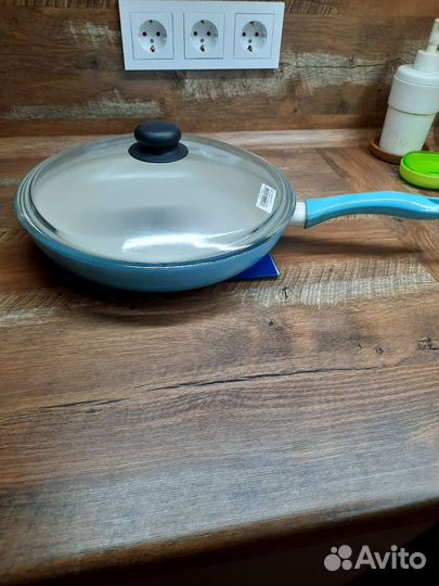 Сковорода новая