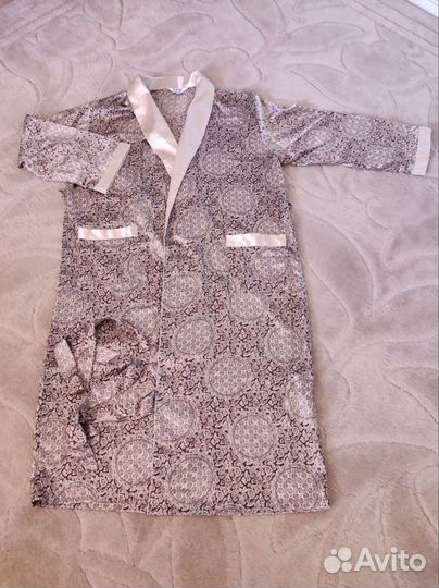 Шелковый халат мужской