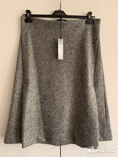 Юбка серая Le Fate. Размер S. Полугоде