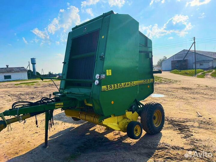 Пресс-подборщик John Deere 590, 2015