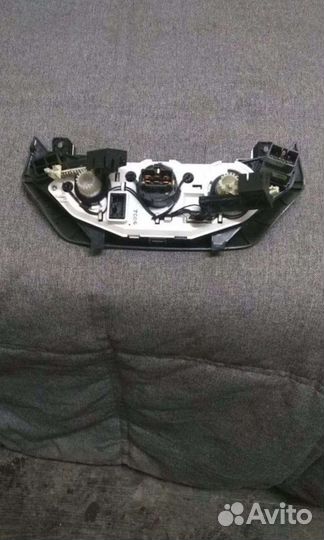 Блок управления печкой Chevrolet Aveo T250