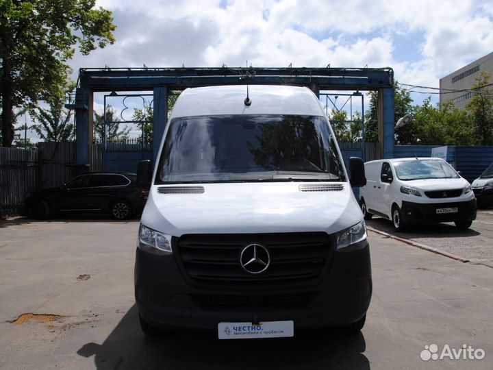 Mercedes-Benz Sprinter цельнометаллический, 2019