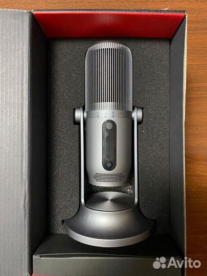 Микрофон универсальный Thronmax