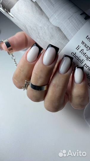 Маникюр, педикюр