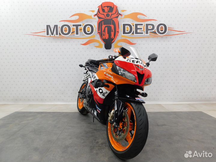 Honda CBR600RR 042598