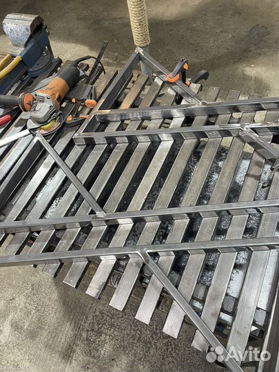 Подстолье лофт