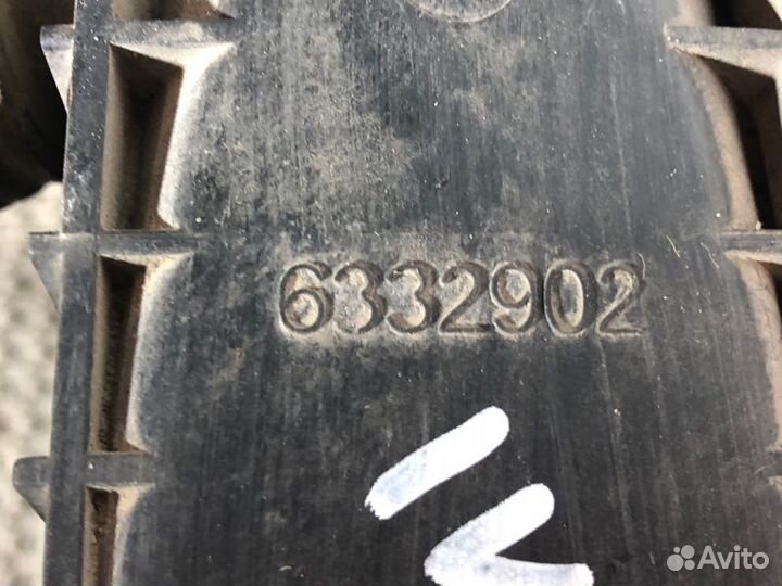 Радиатор охлаждения двигателя Iveco Stralis 2003