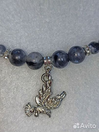 Чокер и браслет из Лабрадора