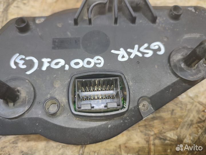 Gsx-r600 k1 k3 k3 приборка приборная панель