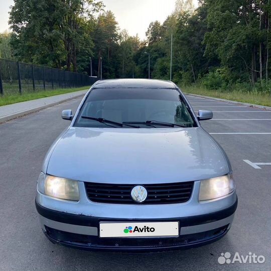 Volkswagen Passat 1.6 МТ, 1997, 250 000 км