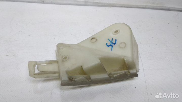 Кронштейн бампера задний левый Ford Focus 3 2.0