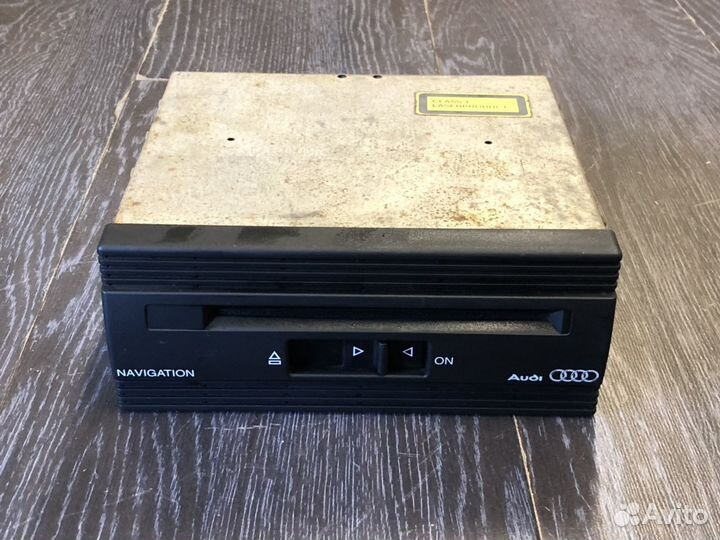 Проигрыватель CD/DVD навигации Audi A6 4D0919887