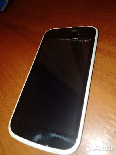 Телефон Nokia 1