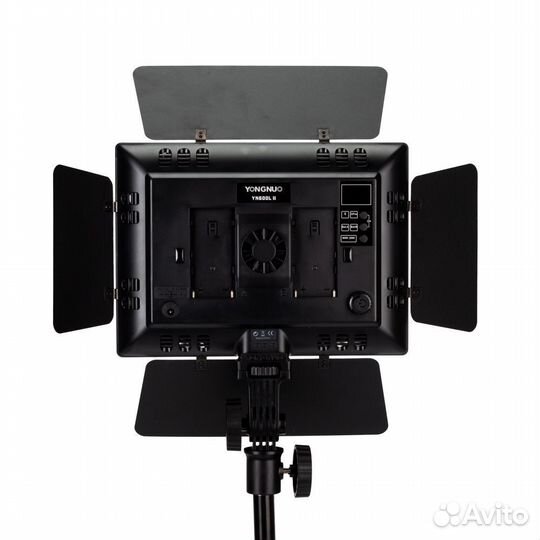 Осветитель светодиодный Yongnuo YN-600 II 3200-550