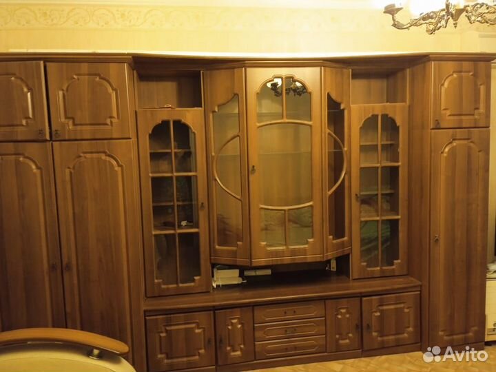 Стенка в гостиную