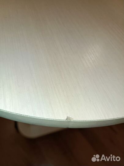 Стол журнальный