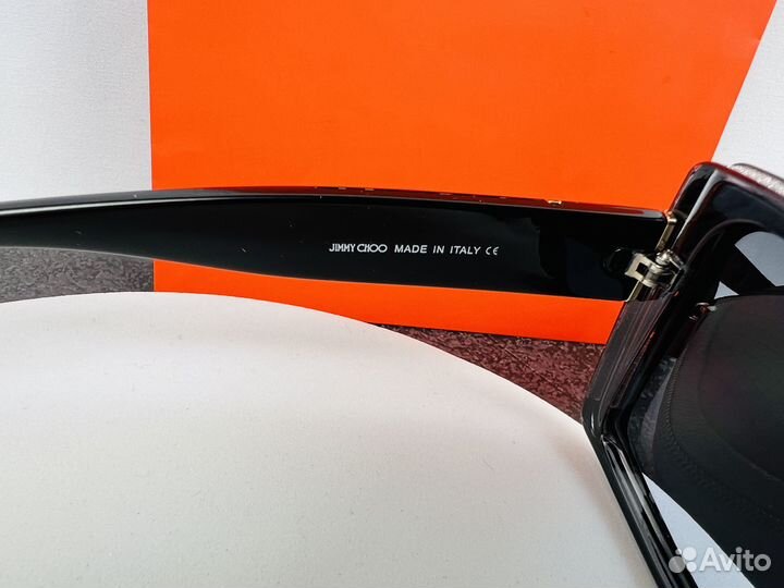 Солнцезащитные очки Jimmy Choo