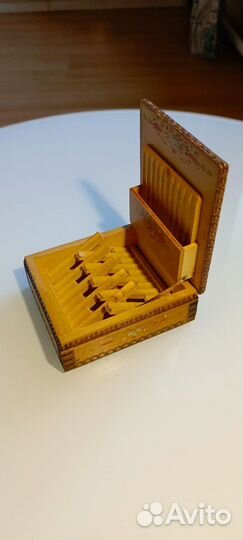 Деревянная сигаретница
