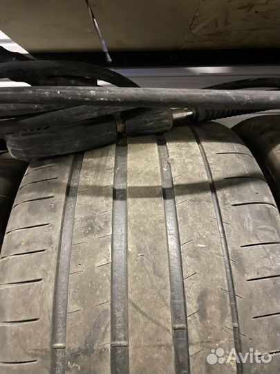 Michelin Pilot Sport 4 S 325/30 R21