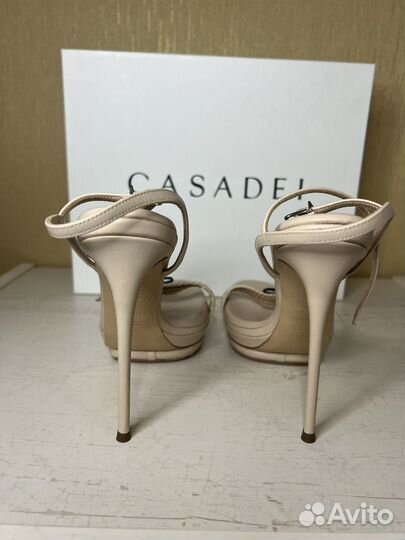 Босоножки casadei