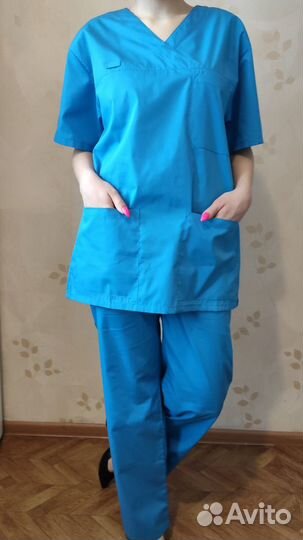 Медицинский костюм женский