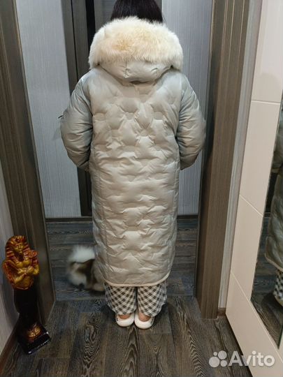 Пуховик зимний женский